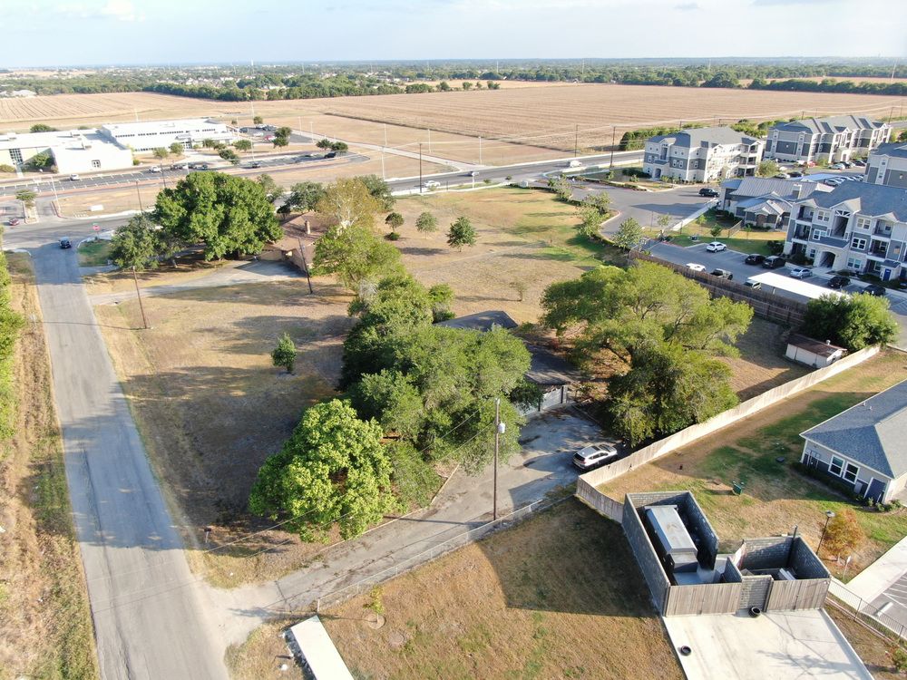 672 & 690 S Kowald Ln, New Braunfels, TX, 78130